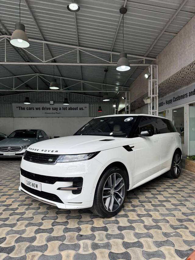 https://images10.gaadi.com/usedcar_image/4608310/original/processed_987b7b5abd5c94400d72ad109ac3c02c.jpg?imwidth=6402