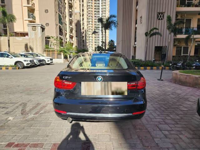 https://images10.gaadi.com/usedcar_image/4608314/original/5876cf8a-9408-4001-8d22-851692029a05.png?imwidth=6401