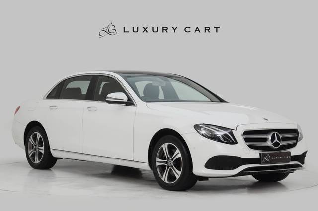 https://images10.gaadi.com/usedcar_image/4608361/original/processed_9f261fc98c6c527c5d06a2475cc200bc.jpg?imwidth=6400