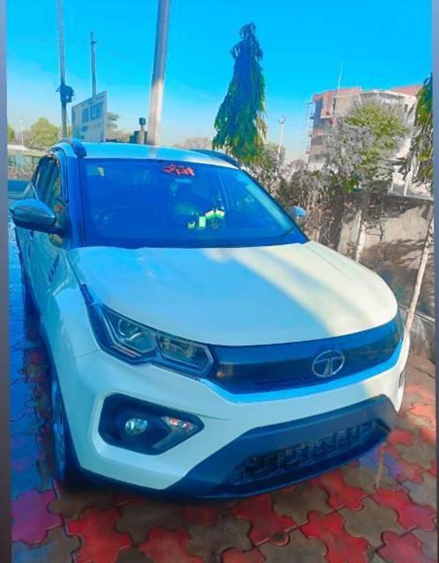 https://images10.gaadi.com/usedcar_image/4608371/original/processed_d828875a-ec60-4b49-993e-e2e4c5f14519.jpg?imwidth=6400