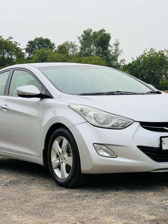 https://images10.gaadi.com/usedcar_image/4608380/original/processed_226ceb673ae938edfc5a0efae89b3e51.jpg?imwidth=6400
