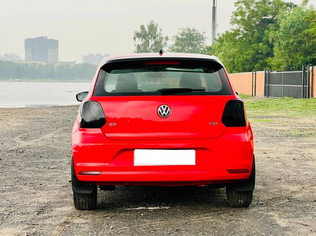 https://images10.gaadi.com/usedcar_image/4608383/original/processed_f97514a0f787327500d6ca8e977e1ef6.jpg?imwidth=6402