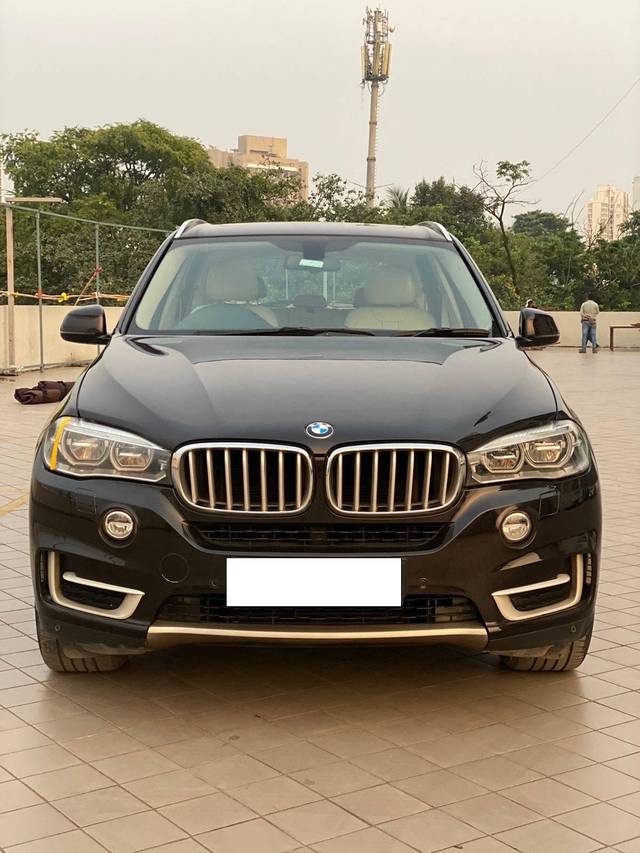 https://images10.gaadi.com/usedcar_image/4608399/original/processed_32ba4b9b-9ff3-4c5e-a300-1d5b87d45892.jpg?imwidth=6400