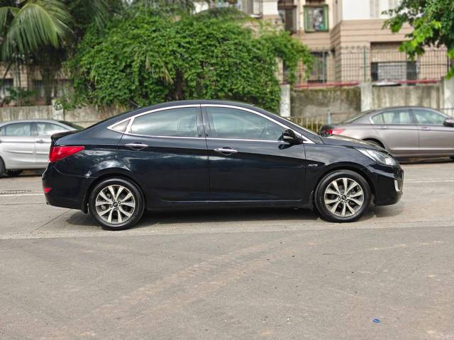 https://images10.gaadi.com/usedcar_image/4608411/original/processed_36c8d456b0c76e9463ebb190e73165a5.jpg?imwidth=6401