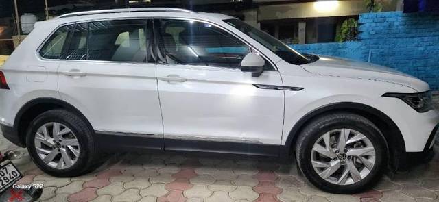 https://images10.gaadi.com/usedcar_image/4608415/original/processed_1b5ea6c4-7d53-4de3-a349-84ac1fa0dc2f.jpg?imwidth=6401