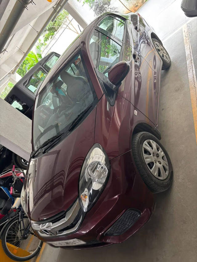 https://images10.gaadi.com/usedcar_image/4608432/original/ce27ee2d-035e-4877-800a-5d329b2454c3.png?imwidth=6402