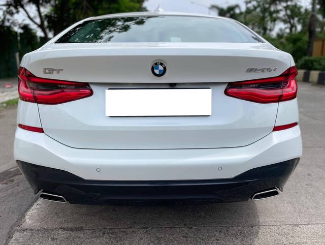https://images10.gaadi.com/usedcar_image/4608469/original/processed_ee1b256f9eafd53f694388a944ff263d.jpg?imwidth=6402