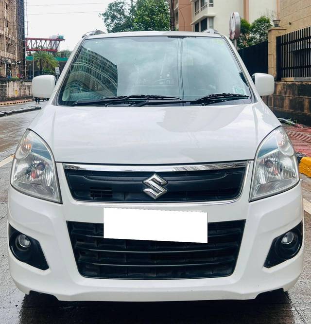 https://images10.gaadi.com/usedcar_image/4608474/original/processed_4f033e9e29dec5600bbbad46b3e49bb4.jpg?imwidth=6400