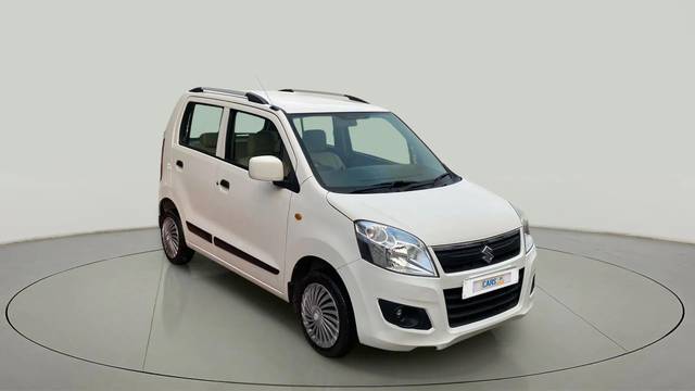 https://images10.gaadi.com/usedcar_image/4608562/original/d96775bfa2fd65c3e4b5425a7f7a59c8.jpg?imwidth=6400