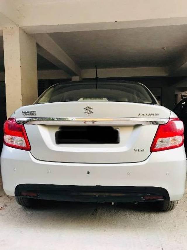 https://images10.gaadi.com/usedcar_image/4608564/original/processed_f60df570-6dec-4599-8766-4b705bdb9350.jpeg?imwidth=6402