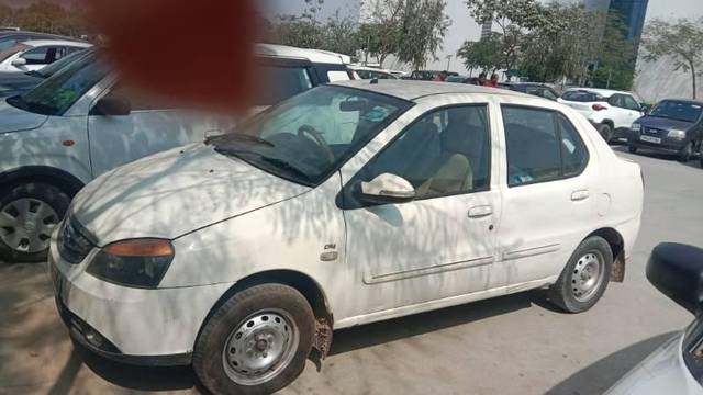 https://images10.gaadi.com/usedcar_image/4608580/original/processed_7e657195-0d7d-4119-8a4e-14bee9e43b12.jpg?imwidth=6400