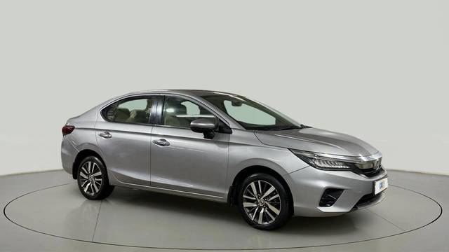 https://images10.gaadi.com/usedcar_image/4608603/original/b68457477560cfdb73f702b61eeecfbb.jpg?imwidth=6400