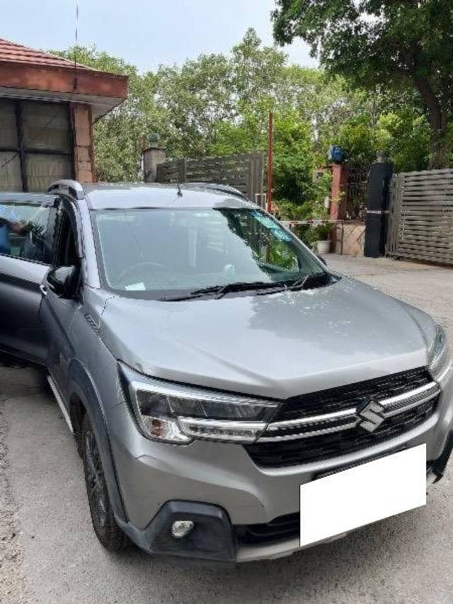 https://images10.gaadi.com/usedcar_image/4608675/original/processed_e91dce13-4656-4cd9-bba4-1e9ba4312d3a.jpeg?imwidth=6400