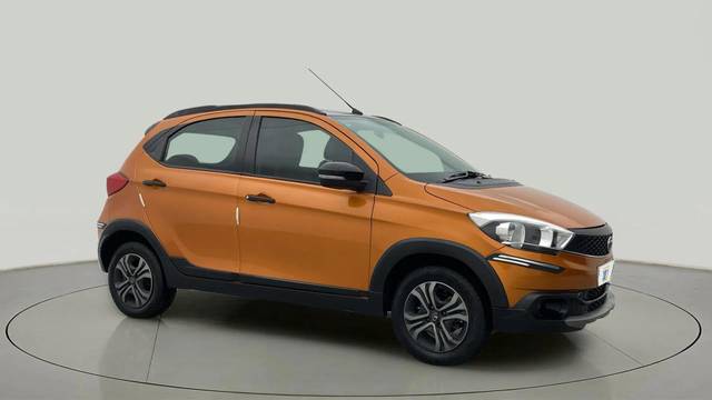 https://images10.gaadi.com/usedcar_image/4608695/original/79f7c80f246d3b6471b1b6bf4211e354.jpg?imwidth=6400