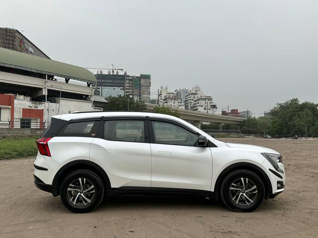 https://images10.gaadi.com/usedcar_image/4608749/original/ad061f3b69f4c36f36b0500393b5d4e6.jpg?imwidth=6401