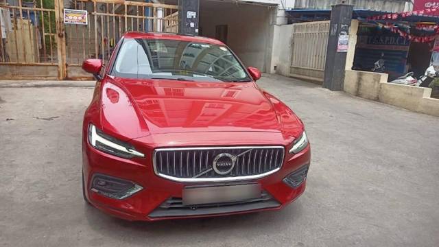https://images10.gaadi.com/usedcar_image/4608774/original/processed_b7786d98-a852-4b49-b169-ec2c386089e3.jpeg?imwidth=6401