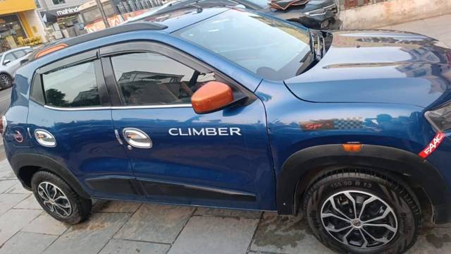 https://images10.gaadi.com/usedcar_image/4608867/original/processed_625fdcf9-2c48-4123-917f-96c3b866f0cd.jpg?imwidth=6401