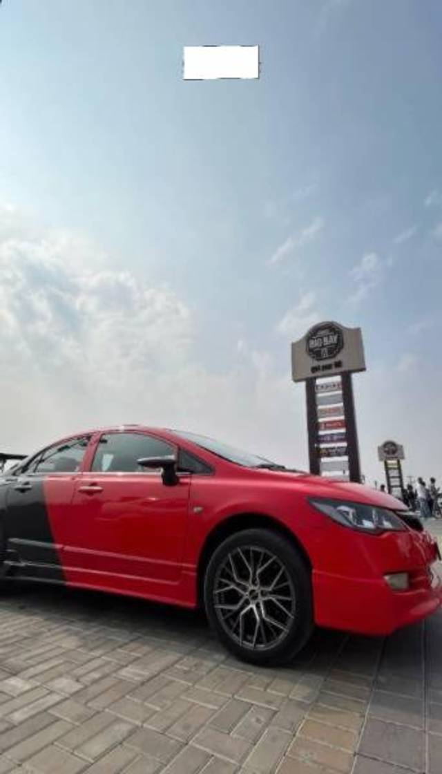 https://images10.gaadi.com/usedcar_image/4608927/original/processed_bb24656e-010a-421e-b87b-0f9f68f07f03.jpg?imwidth=6402