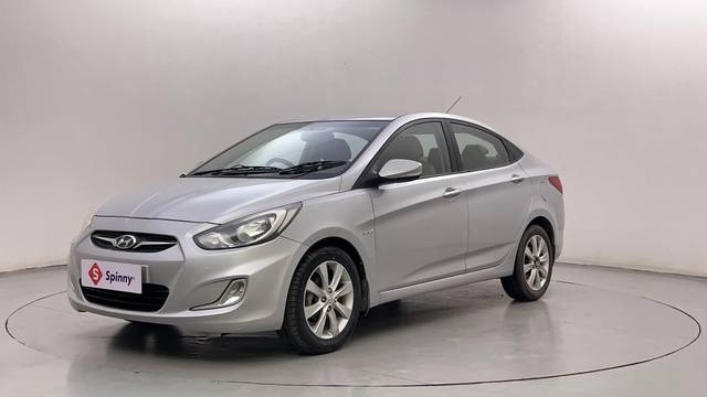 https://images10.gaadi.com/usedcar_image/4608962/original/111d1220e21874581da3e3679226a3cf.JPG?imwidth=6400