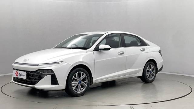 https://images10.gaadi.com/usedcar_image/4608989/original/2c42bc0fe4312b5a61330ece77df5f2f.JPG?imwidth=6400