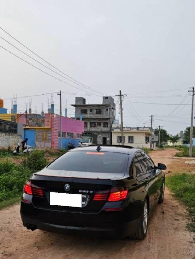 https://images10.gaadi.com/usedcar_image/4609003/original/processed_709332ba-0952-4e82-ae03-9378f83e4696.jpg?imwidth=6401