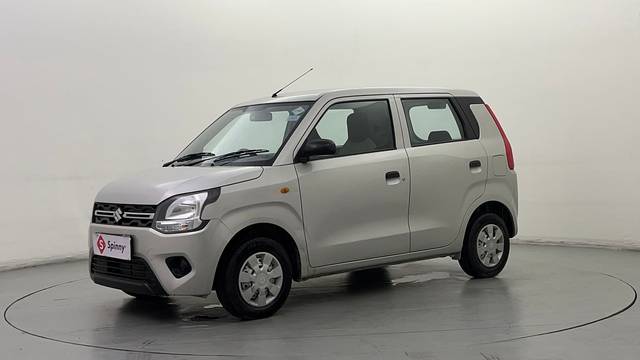 https://images10.gaadi.com/usedcar_image/4609007/original/dde9ca37cee2b5f355a79b79a8af2631.JPG?imwidth=6400