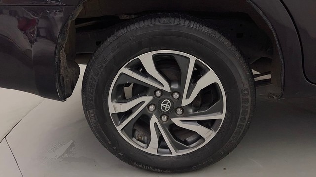 Second-hand 2022 Toyota Innova Crysta 2.4 VX MT 8 STR for sale in Gurgaon-18