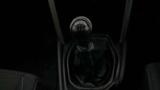 Second-hand 2022 Toyota Innova Crysta 2.4 VX MT 8 STR for sale in Gurgaon-12