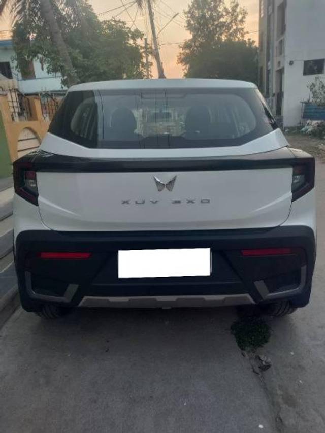 https://images10.gaadi.com/usedcar_image/4609035/original/processed_62a117a1-6f4d-4fbc-aa2a-31ee0be33f31.jpg?imwidth=6402