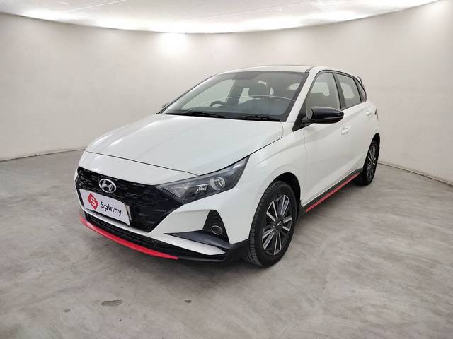 https://images10.gaadi.com/usedcar_image/4609071/original/de94c7c0ea00da3ab55247433ab3f3e5.jpg?imwidth=6400