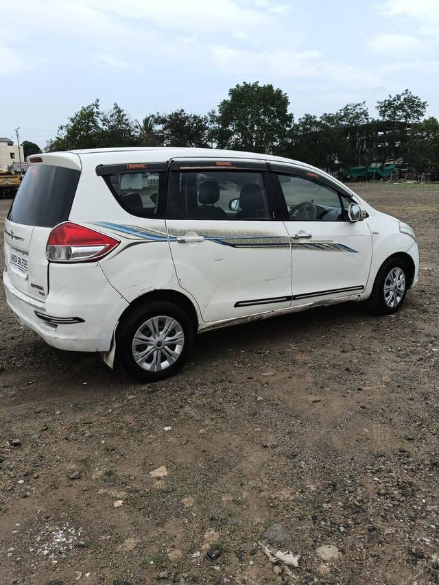 https://images10.gaadi.com/usedcar_image/4609095/original/processed_45d12040-487d-4fb5-bba7-43c29205ffe7.jpg?imwidth=6401