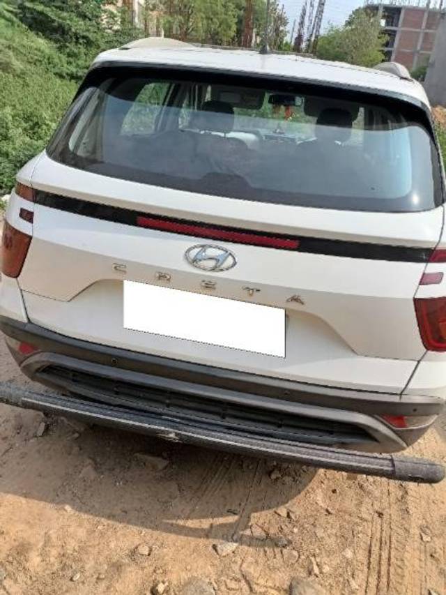 https://images10.gaadi.com/usedcar_image/4609108/original/processed_16596adf-4f10-4b7d-be4c-71db028812c7.jpg?imwidth=6401