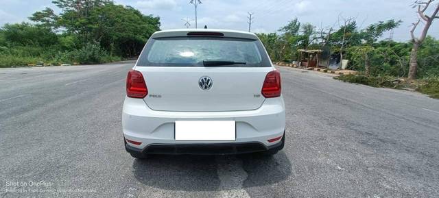 https://images10.gaadi.com/usedcar_image/4609112/original/processed_8bab075a53b59dbc6fc241abc7c247de.jpg?imwidth=6402