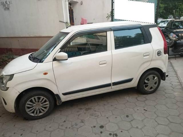 https://images10.gaadi.com/usedcar_image/4609138/original/processed_c347d201-4e30-4ffb-aec4-157c40dd7c83.jpg?imwidth=6400