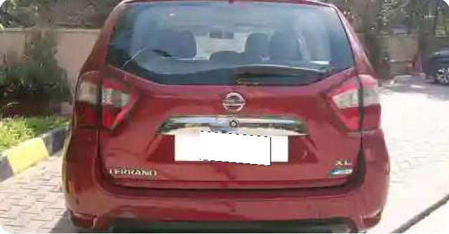 https://images10.gaadi.com/usedcar_image/4609141/original/processed_825cacb1-f628-49db-b210-30bc5a48994b.png?imwidth=6401