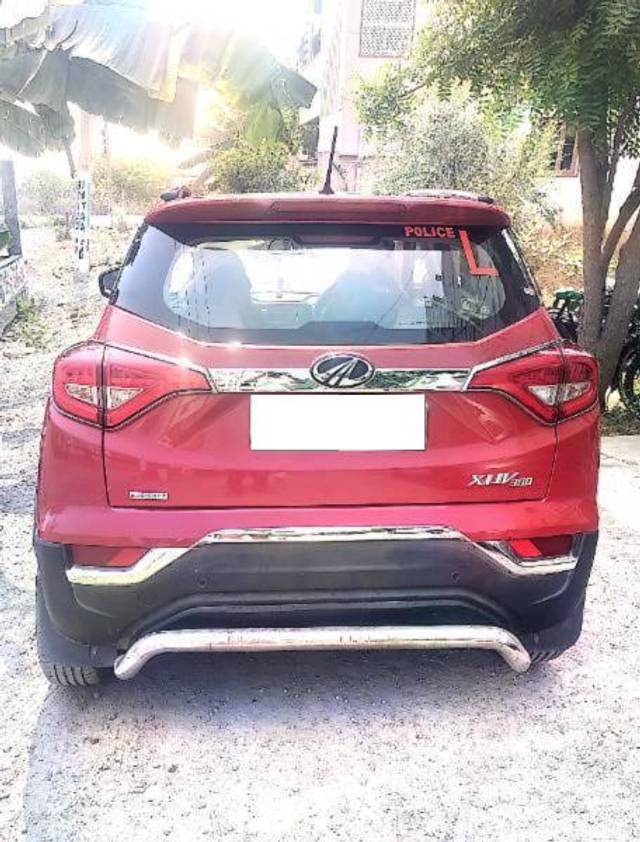 https://images10.gaadi.com/usedcar_image/4609144/original/processed_ac9499fd-dd4b-466a-be84-c9a188913944.jpg?imwidth=6402