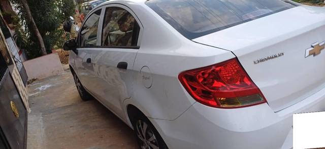 https://images10.gaadi.com/usedcar_image/4609146/original/processed_b73e32a0-4162-4ba5-86b3-40aa6365e420.jpg?imwidth=6401
