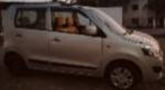 https://images10.gaadi.com/usedcar_image/4609150/original/processed_62928b2e-8dab-4202-accf-cea146327ed0.jpg?imwidth=6402
