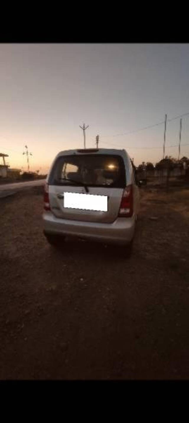https://images10.gaadi.com/usedcar_image/4609150/original/processed_bfcc4f58-d075-4948-b285-c4321bc1b591.jpg?imwidth=6401