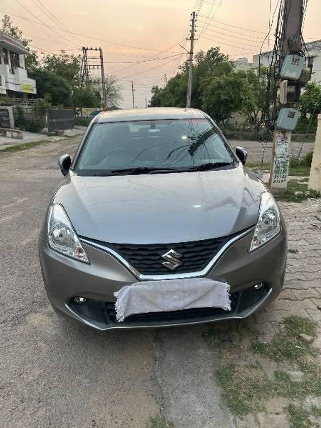 https://images10.gaadi.com/usedcar_image/4609187/original/processed_5851b2e7-a37e-4e37-9dca-bbe945131206.jpeg?imwidth=6402
