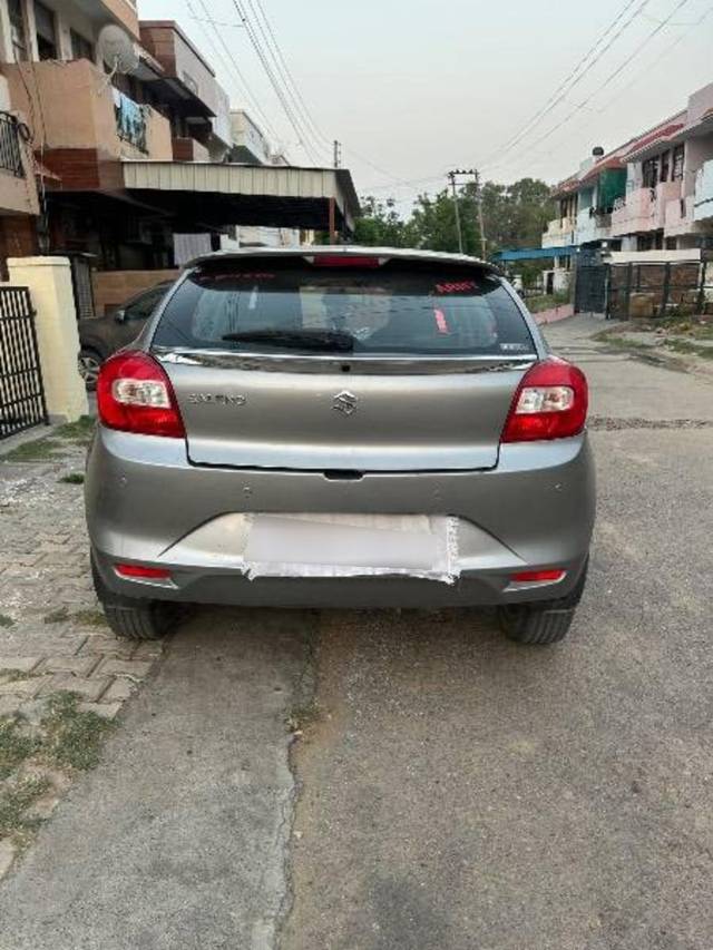 https://images10.gaadi.com/usedcar_image/4609187/original/processed_7c47eb55-1cfc-4dc7-b537-d75cb88ed483.jpeg?imwidth=6401