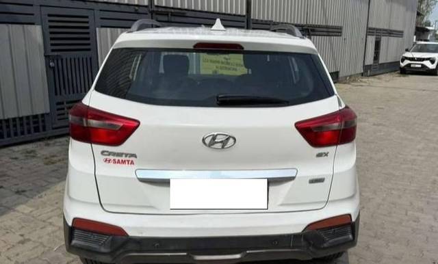 https://images10.gaadi.com/usedcar_image/4609224/original/processed_6c2b34bd-4a5f-475d-bd6e-45162c65ec60.jpg?imwidth=6401