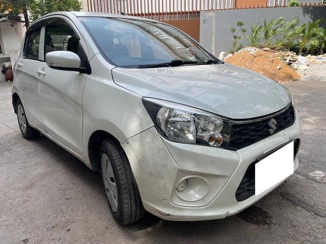 https://images10.gaadi.com/usedcar_image/4609228/original/processed_54eb0fdc-3487-466c-a3ef-45509cd64b75.jpg?imwidth=6400