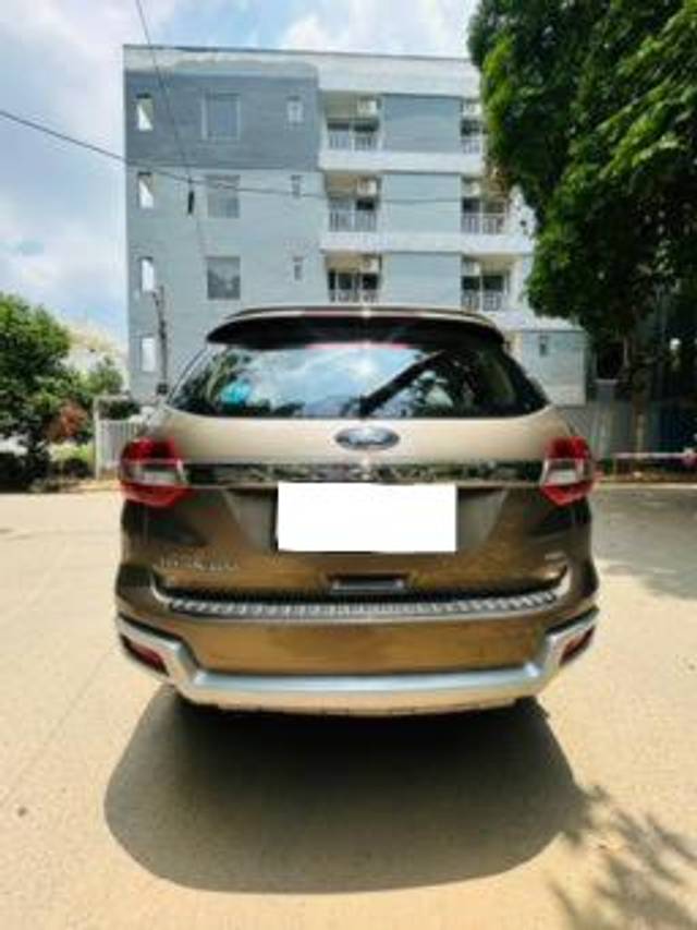 https://images10.gaadi.com/usedcar_image/4609259/original/processed_89408d2d44e6cf4dcb694a4b0e44e56c.jpg?imwidth=6401