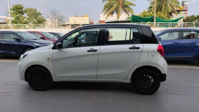 https://images10.gaadi.com/usedcar_image/4609268/original/processed_158e43a43eb0af2822600671eaa5ec2e.jpg?imwidth=6402
