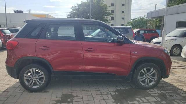 https://images10.gaadi.com/usedcar_image/4609276/original/processed_558e392e1fd4da4266839cdd3a710e41.jpg?imwidth=6401