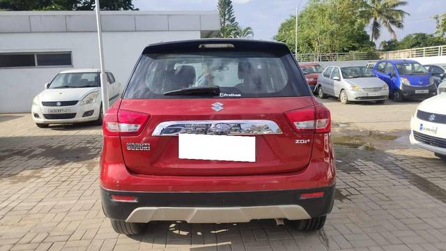https://images10.gaadi.com/usedcar_image/4609276/original/processed_5dce6f09615cbfcbc3b52c15f2c5ca6f.jpg?imwidth=6402