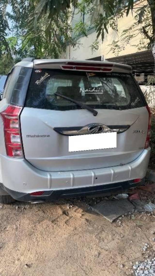 https://images10.gaadi.com/usedcar_image/4609289/original/processed_951def36-5f7a-4582-b82f-d5c7cb94da81.jpeg?imwidth=6401
