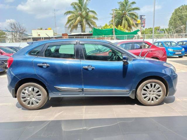 https://images10.gaadi.com/usedcar_image/4609293/original/processed_ef2b591059e7d8bc980dcdf96e3e3298.jpg?imwidth=6401
