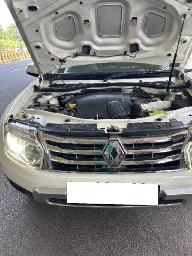 https://images10.gaadi.com/usedcar_image/4609300/original/processed_c28c2d10-82a8-41ec-87cf-382714304424.jpeg?imwidth=6402